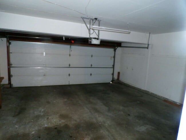 Photo - Heather Ridge Townhome (27XA)