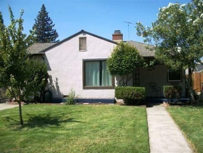 CUTE HOME IN EAST SACRAMENTO!! - CUTE HOME IN EAST SACRAMENTO!!