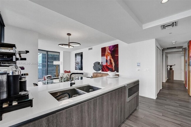 Photo - 801 S Miami Ave