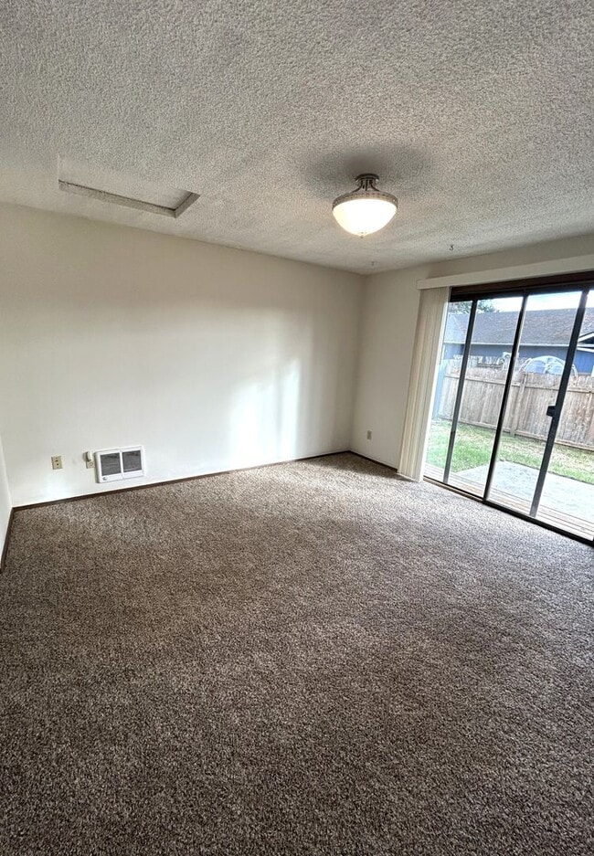 Photo - Arnesen Unit A