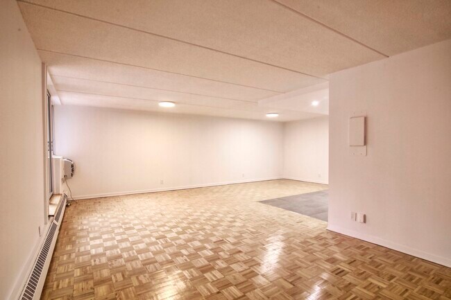 Photo - 4800 Maisonneuve Blvd W Unit 422