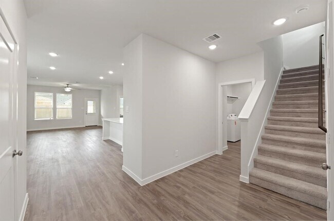 21002 Armstrong County Dr