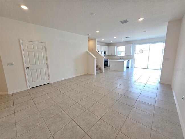 Photo - 1260 Wycliffe Wy