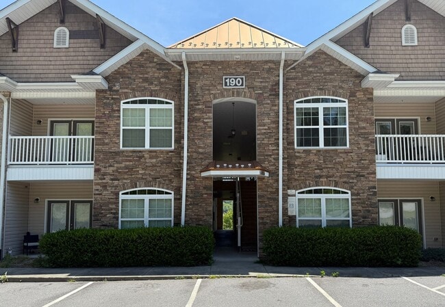 Building Photo - coxjr190 Unit #205