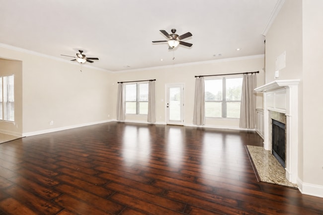 37436 Amalfi Dr
