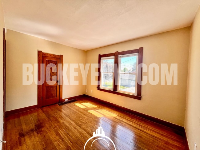 Photo - 4875 292nd St Unit 1/2