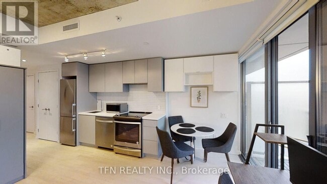 Photo - 60 Colborne St Unit 1404