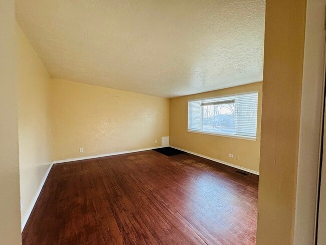 Photo - 5756 S 2700 W Unidad Duplex Apartment 5756