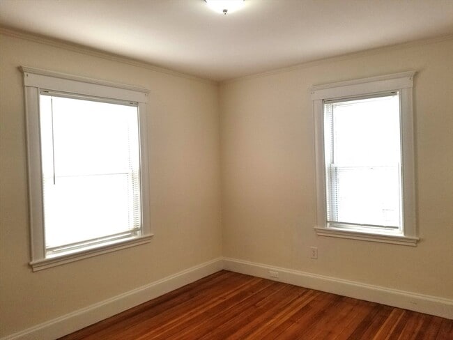 Photo - 11 Grossman St Unit 11