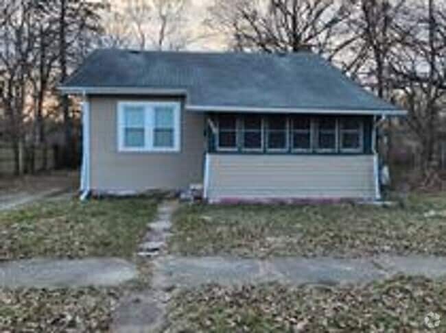 Building Photo - VOUCHER FREINDLY - COME SEE!!!!!! Rental