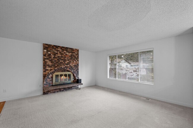Photo - 3bd/1.75ba Mountlake Terrace Home