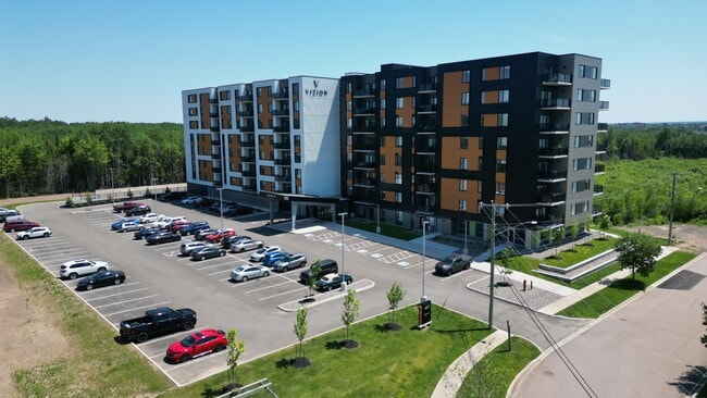 Building Photo - Vizion