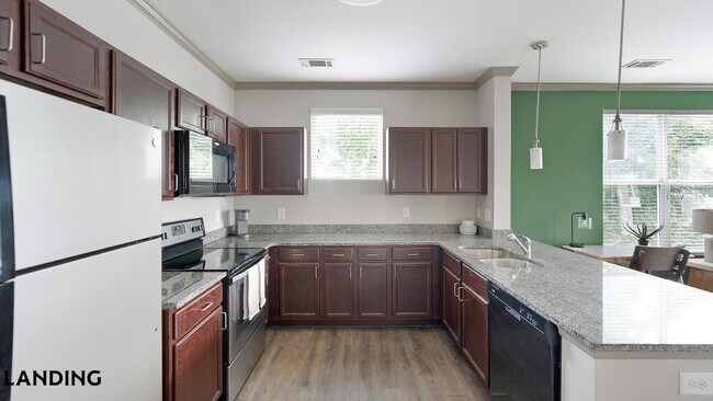 225 Walden Village Ln Unit 331