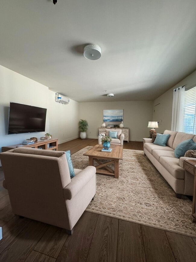 Above 7th Apartments