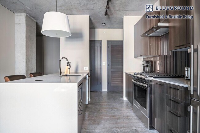 Photo - 939 W Washington Blvd Unidad FL4-ID285