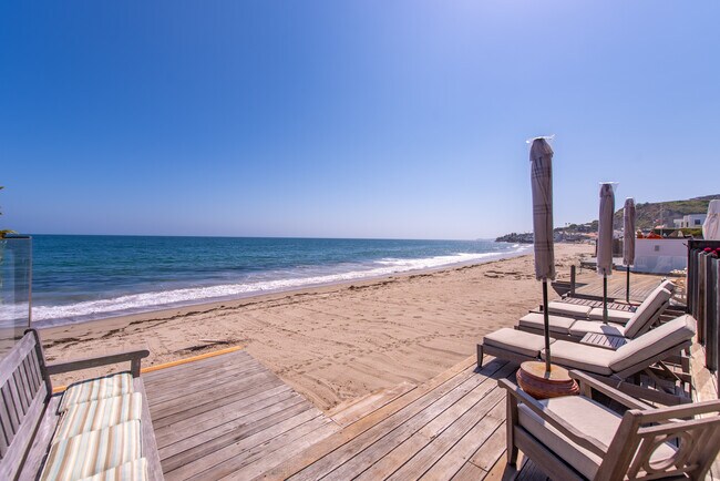 Photo - 23752 Malibu Rd
