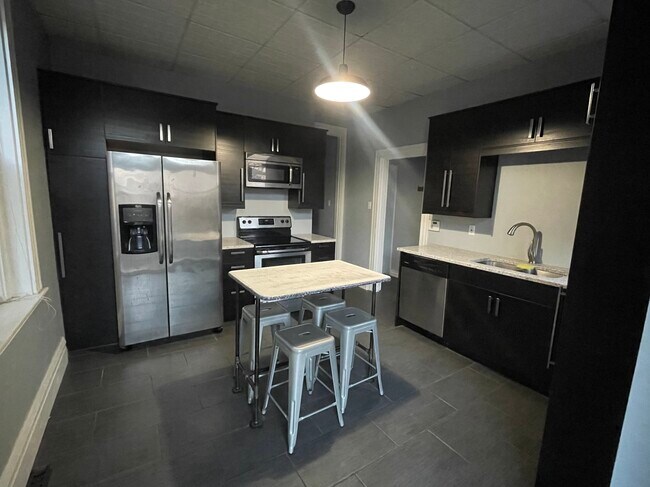 Photo - 127 Freeport Rd Apartments Unit 1