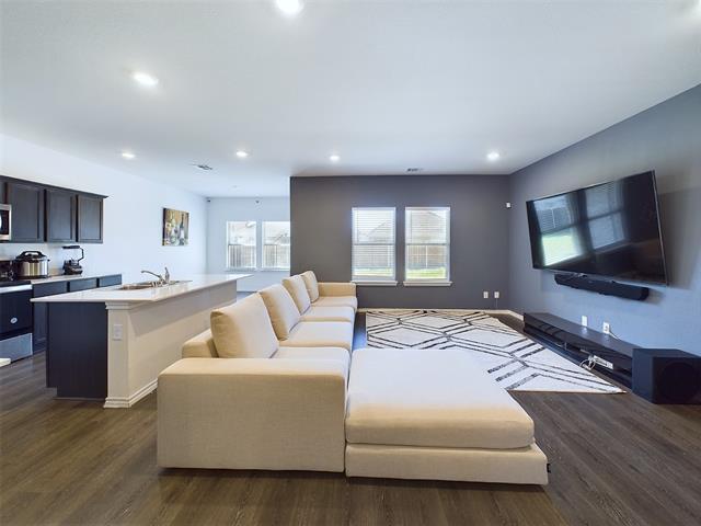 Photo - 3204 Stanley St