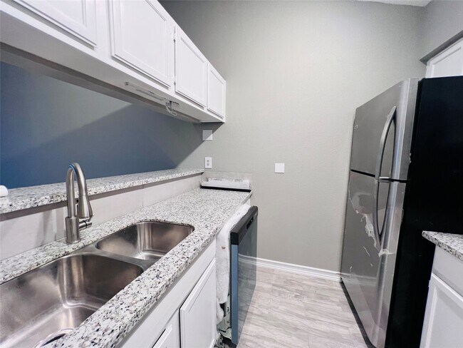 Photo - 2121 El Paseo St Unit 2204