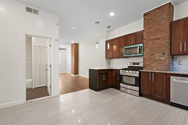 Photo - 17 Ravine Ave Unidad 2