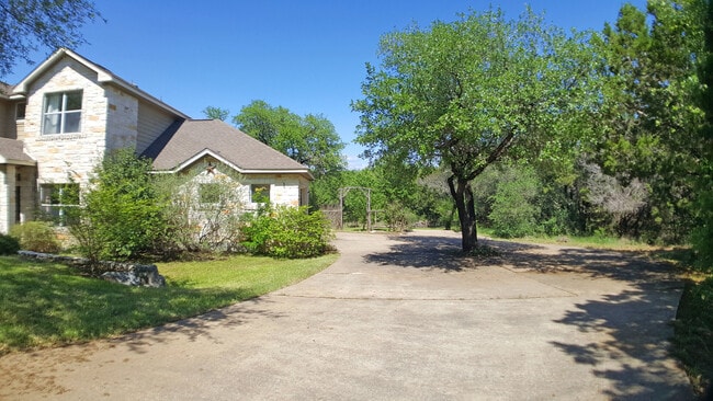 Photo - Secluded Hill Country home on huge lot!  Gorgeous home in tranquil setting!