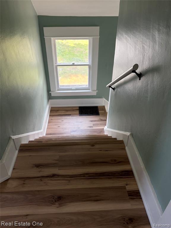 Photo - 319 W Parent Ave