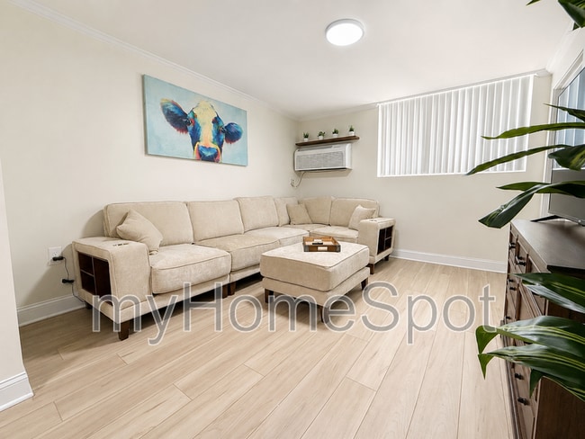 Photo - 201 S Stillman St Unit Apt 212