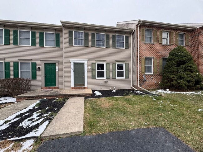 Photo - 3 Bedroom 1.5 Bathroom in Elizabethtown!