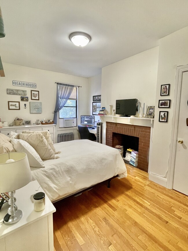 Photo - 59 Longwood Ave Unit 6