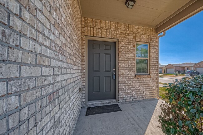 Photo - 4435 Champions Landing Dr