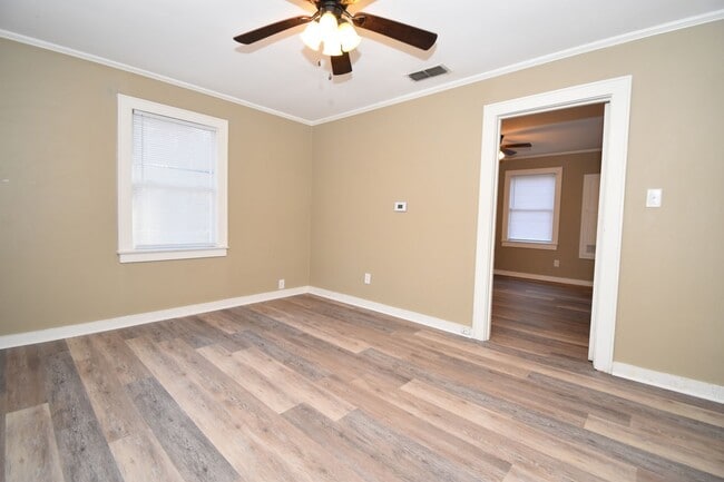 Photo - Updated 2 Bedroom Minutes from LA Tech