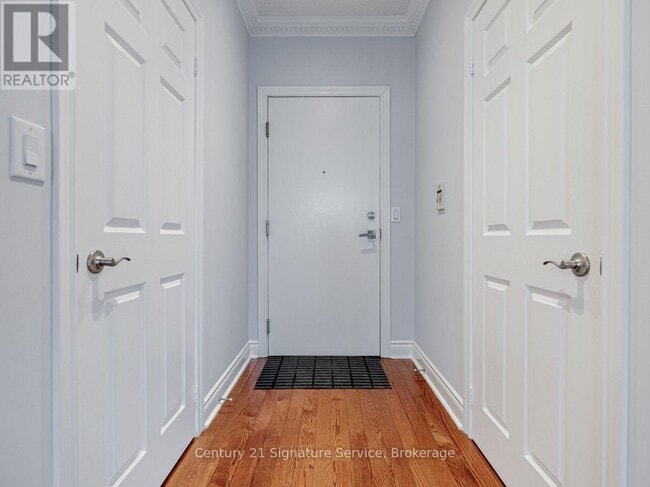 Photo - 250 Wellington St W Unit PH36