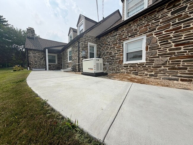 Photo - Stunning Home in Rolling Green Neighborhood of Springfield Township. Available in Mid-September!