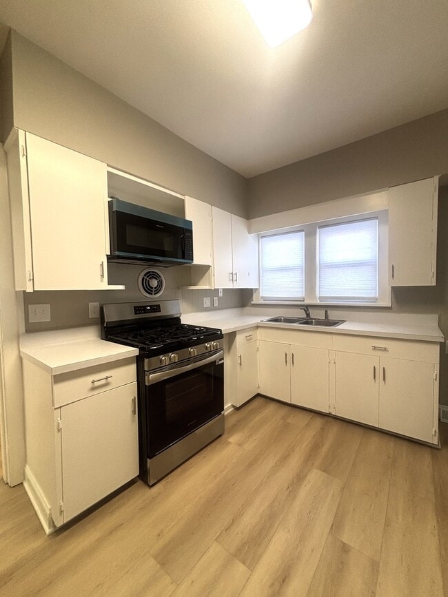 Photo - 756 Walnut Ave