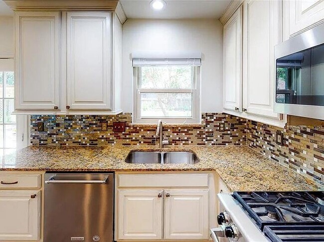 Photo - 1101 Timber Trail