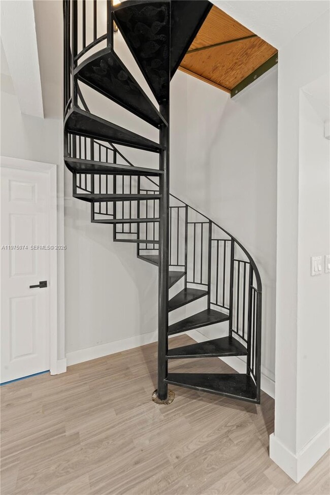 Photo - 1250 SE 2nd St