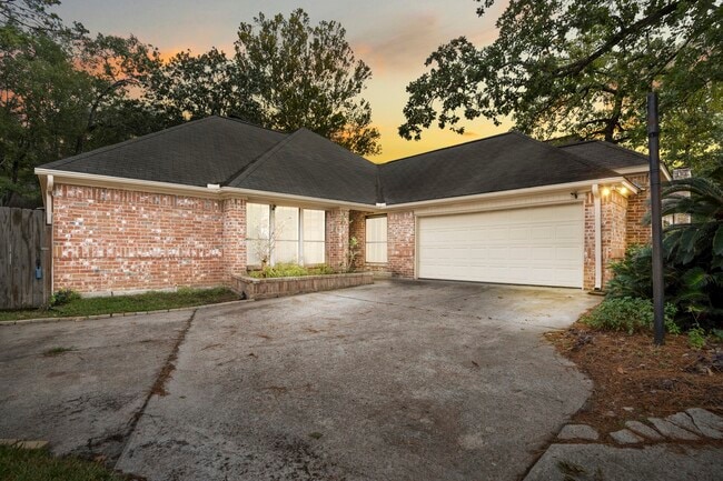 Photo - 38 Devonshire Dr
