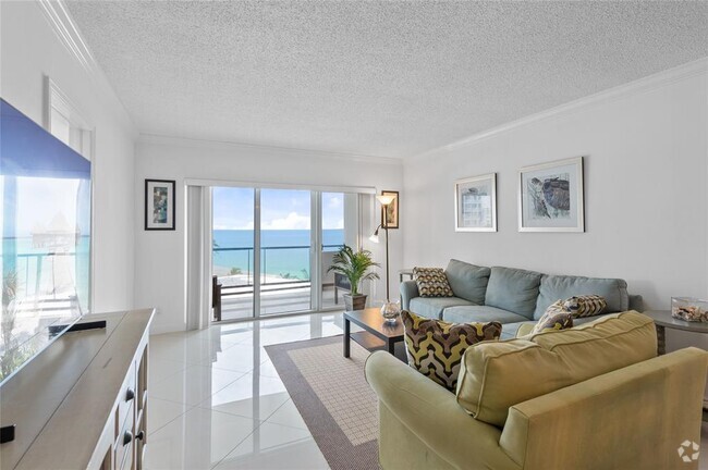 Building Photo - 1500 S Ocean Dr Unit 702 Rental