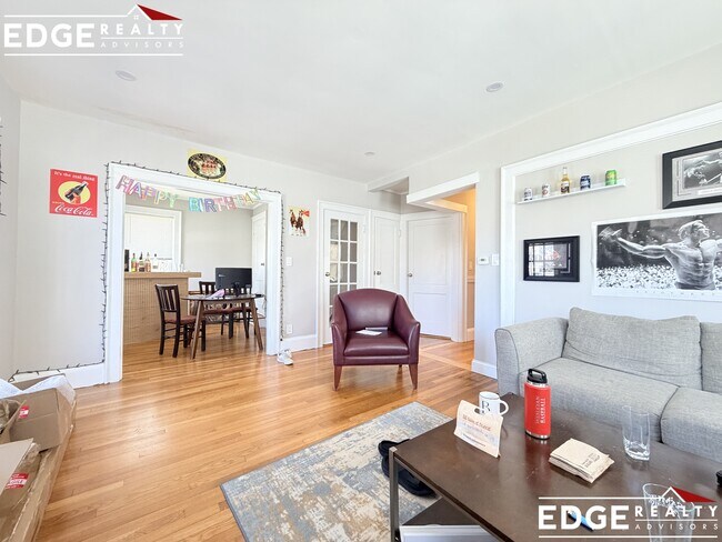 Photo - 72 Hunnewell Ave Unit 2