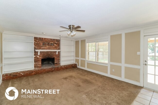 Photo - 7961 Elm Leaf Dr