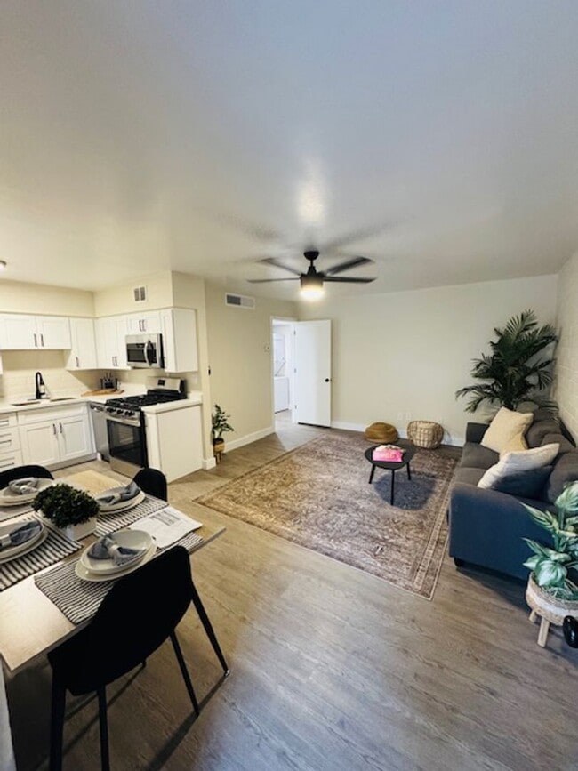Photo - NW/ Oro Valley- Remodeled one bedroom apar... Unit SU150-102