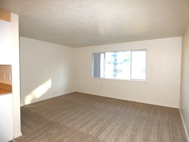 Photo - Stafford Square Apartments