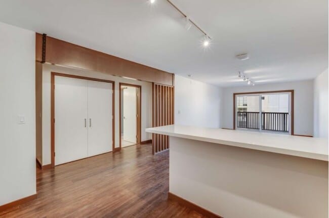 Katsura Apartments