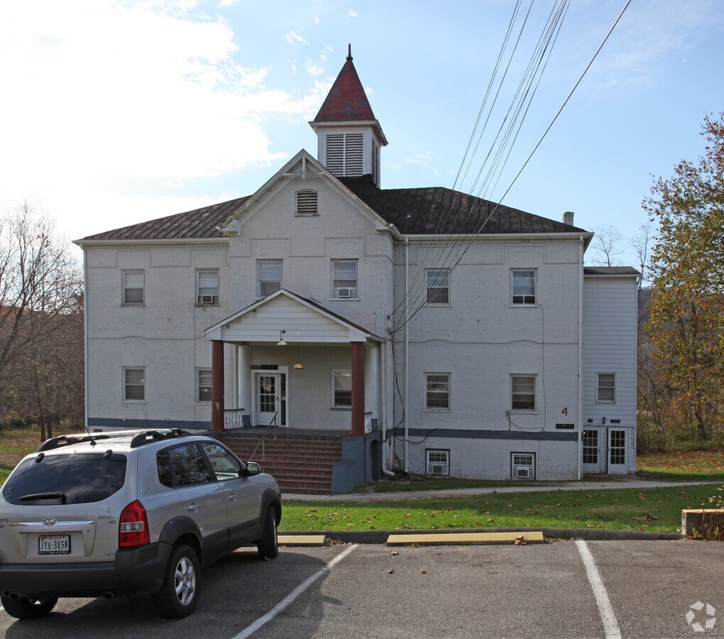 Daleville College Apartments - Daleville College Apartments