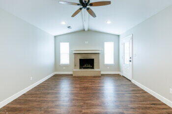 Photo - 3235 64th St