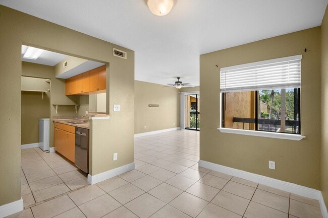 Photo - Affordable 2 bedroom 2 bathroom Condo in Fort Myers
