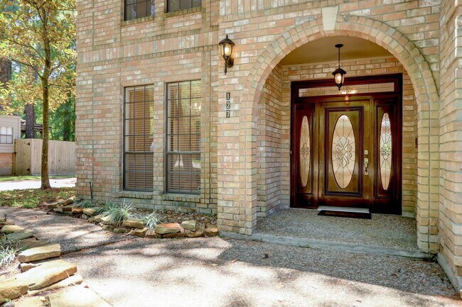 Photo - 127 Rush Haven Dr