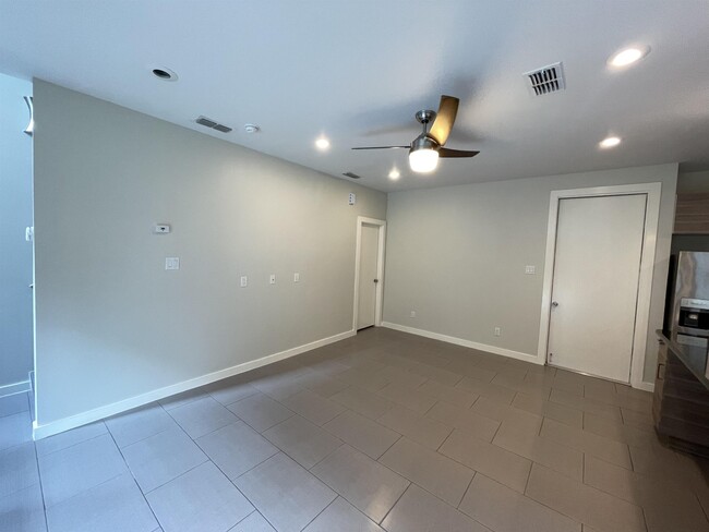 Photo - 409 Shiloh Dr Unidad 8