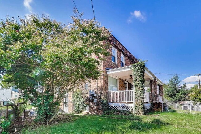 Photo - 3905 9th St SE