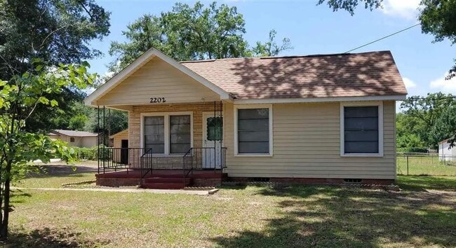 Building Photo - 2202 County Rd 1125